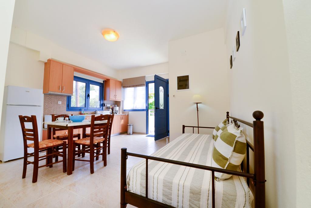 Kimothoy Apartment Armenistis  Ngoại thất bức ảnh